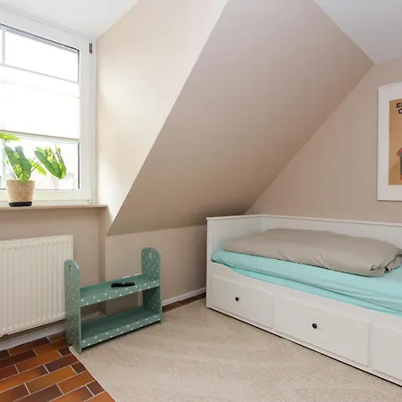 Grüner Meerkater Apartment Prerow